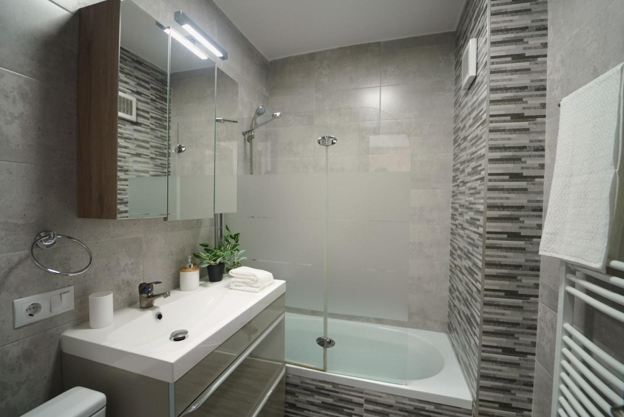 Luxury Apartament Ultracentral Of Suceava Esplanada Exterior foto